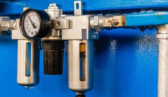 3 Easy Ways To Get Rid Of Moisture In Your Compressed Air System